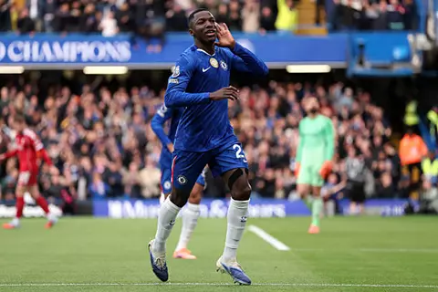 كايسيدو يتوج بجائزة أفضل لاعب في الجولة السابعة من البريميرليج